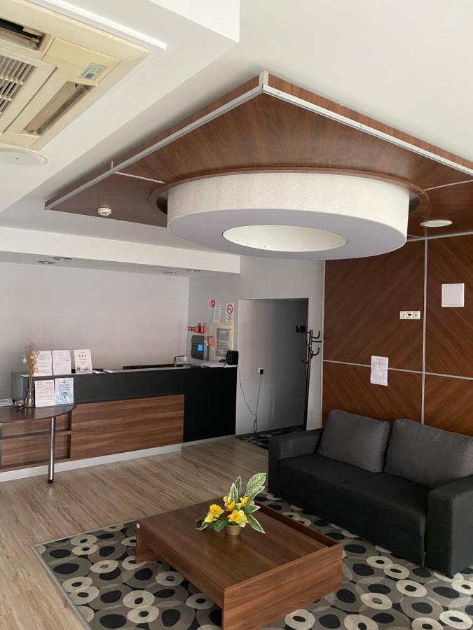 Happy Seasons Szoboszlo Apartment Hajduszoboszlo Bagian luar foto